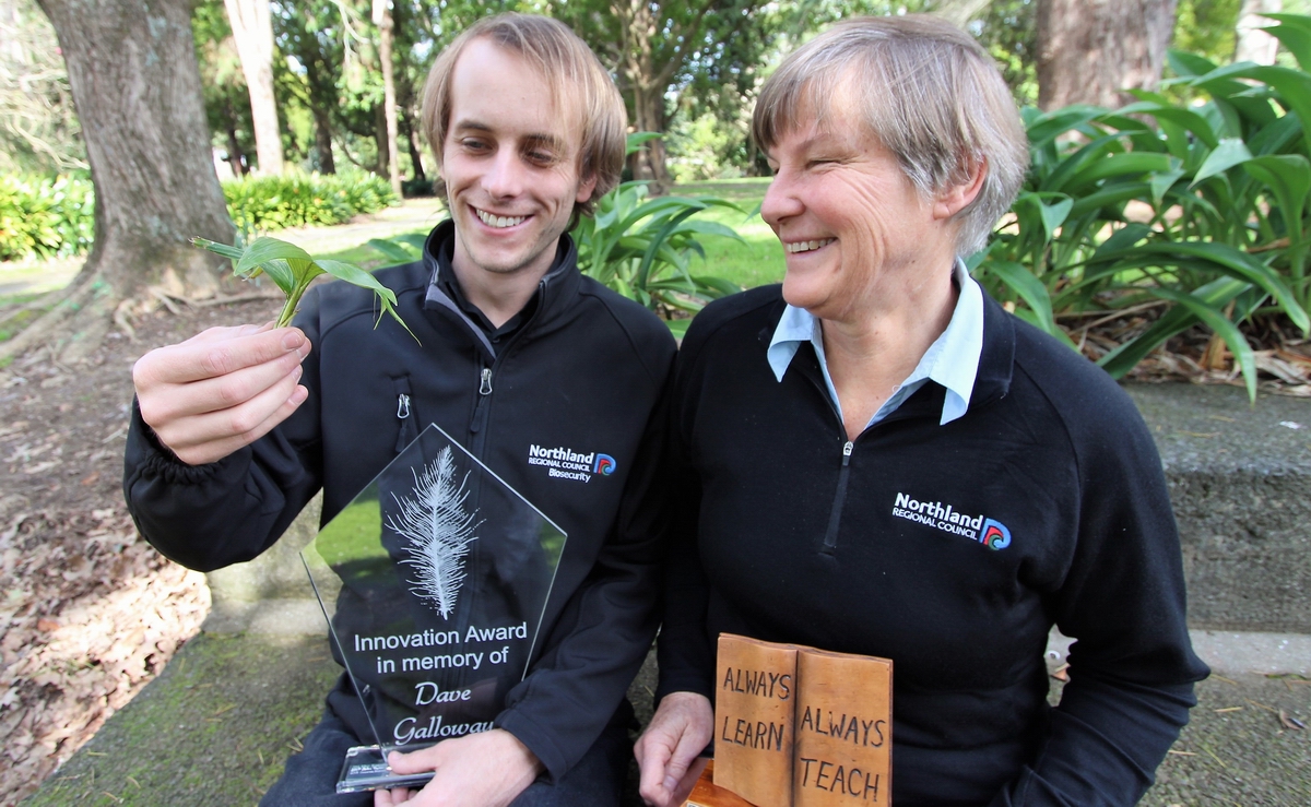 Know your enemy…Marine biosecurity member Cam Bunton demonstrates his land-based pest identification skills to his colleague, pest plant expert Sara Brill. The duo has just been nationally recognised for their respective contributions to biosecurity.
